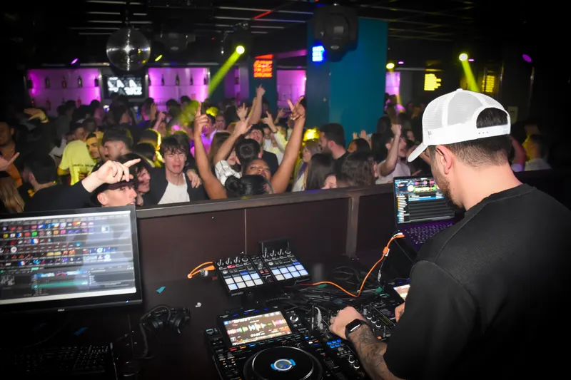 Photo de la soirée Raza 🎧