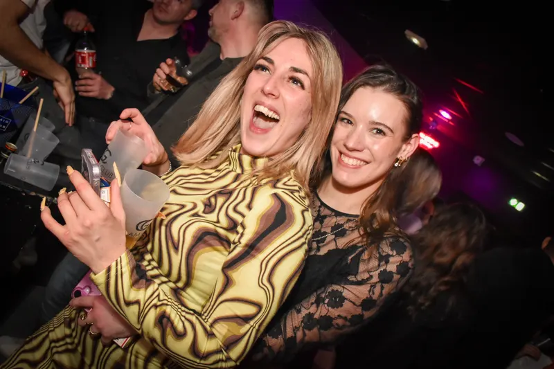 Photo de la soirée DJ Mast - Génération 2000 ✨