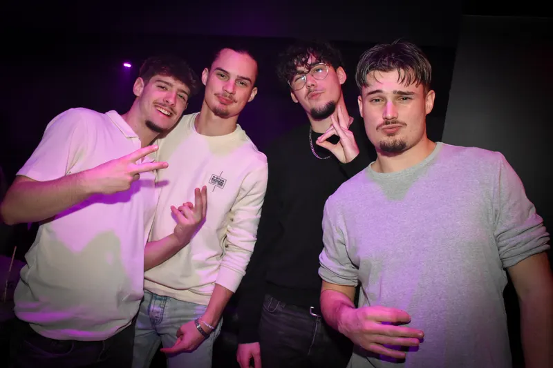 Photo de la soirée DJ Mast - Génération 2000 ✨