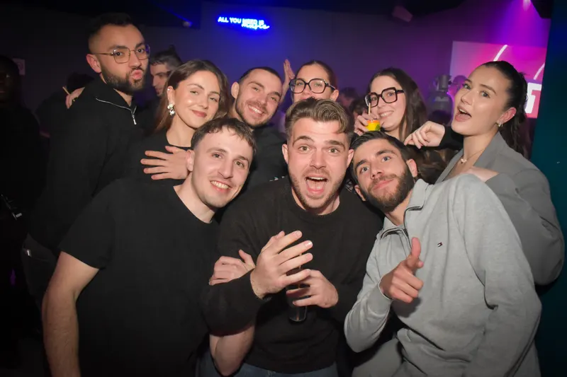 Photo de la soirée DJ Fou - Carrément Tubes 🎵