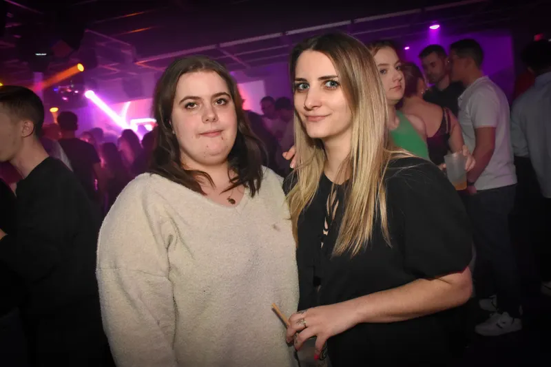 Photo de la soirée DJ Fou - Carrément Tubes 🎵