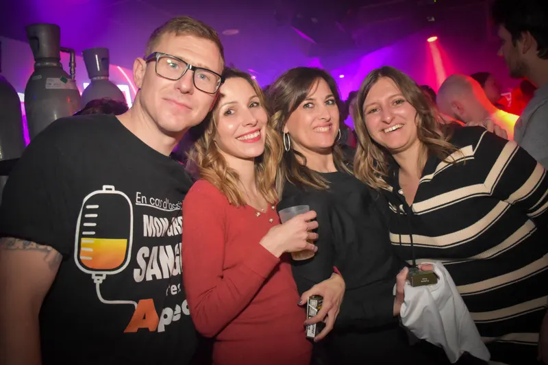 Photo de la soirée DJ Fou - Carrément Tubes 🎵