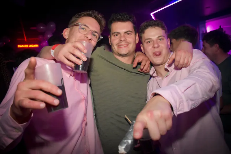 Photo de la soirée Génération Avril 🍾