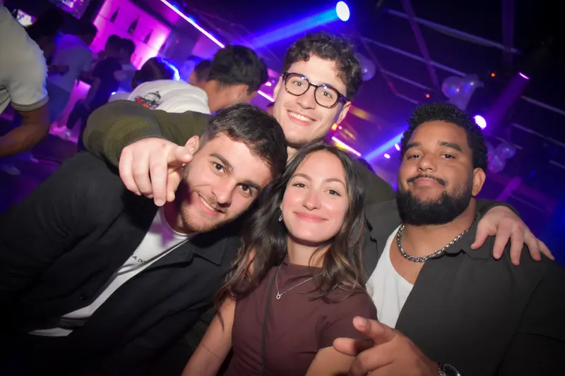 Photo de la soirée Génération Avril 🍾