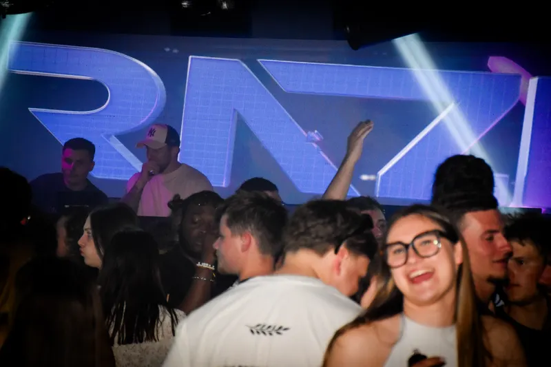 Photo de la soirée Raza 🎧