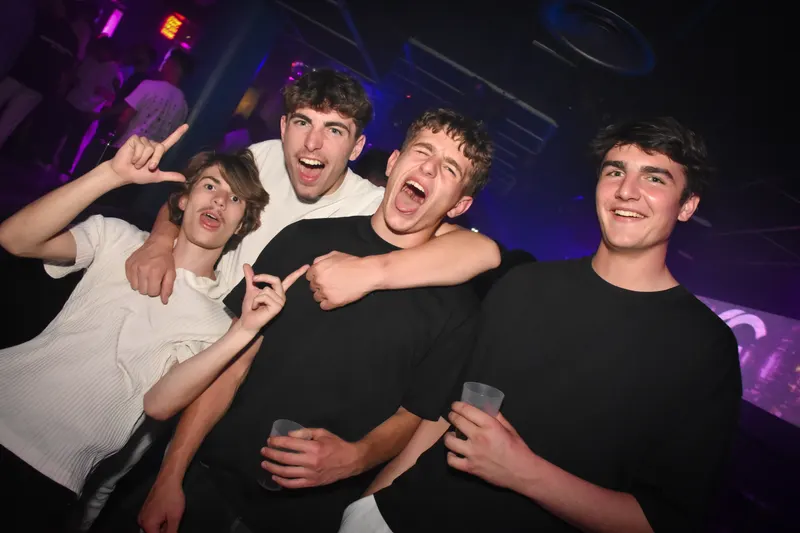 Photo de la soirée Génération Mai 🍾