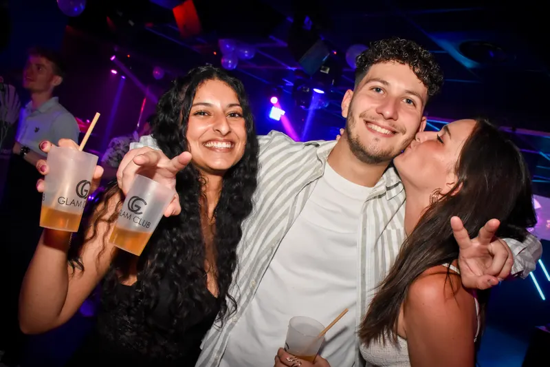 Photo de la soirée Génération Mai 🍾