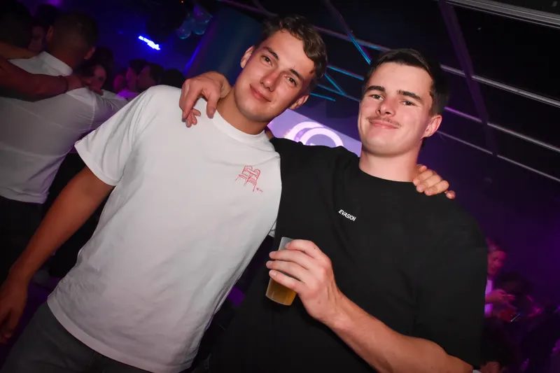 Photo de la soirée Génération Mai 🍾